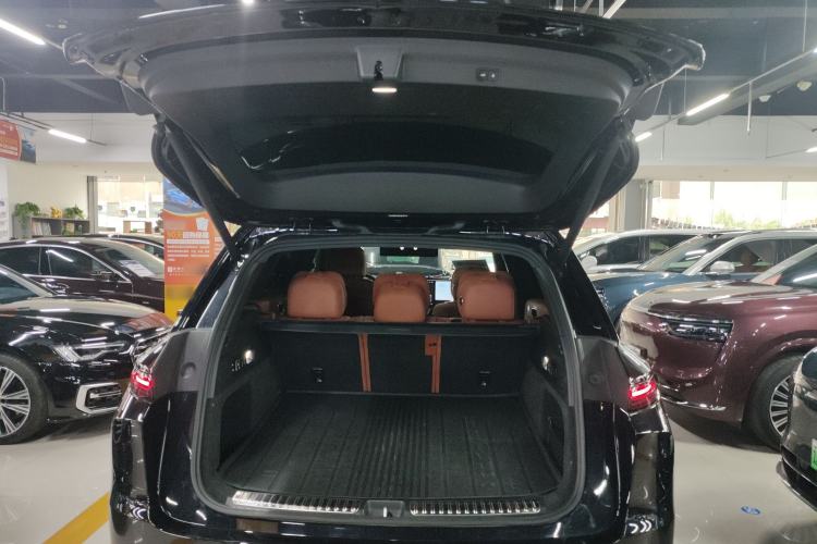 Used Li Auto L7 2024 Ultra Model Trunk