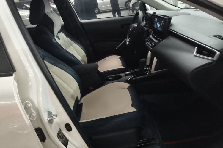 Used Toyota FRONTLANDER 2023 2.0L CVT Elite Edition Right Front Seat