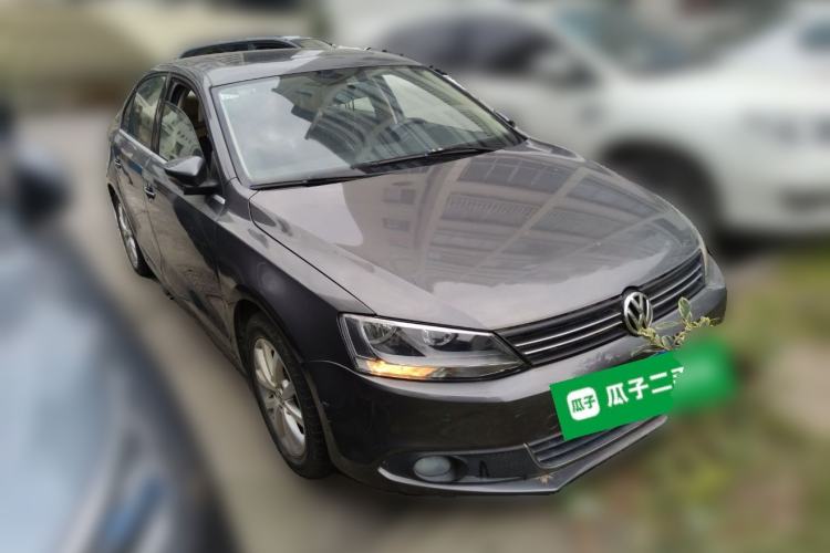 Used Volkswagen Sagitar 2012 1.4TSI Automatic Luxury Edition
