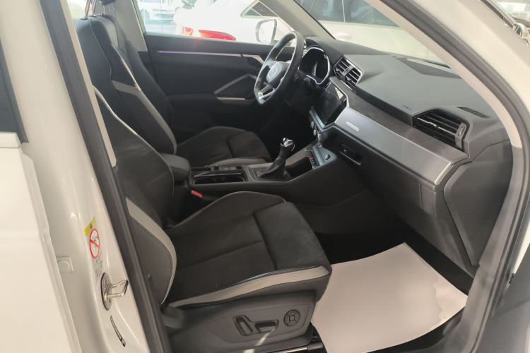 Used Audi Q3 2023 40 TFSI Fashion Dynamic Model