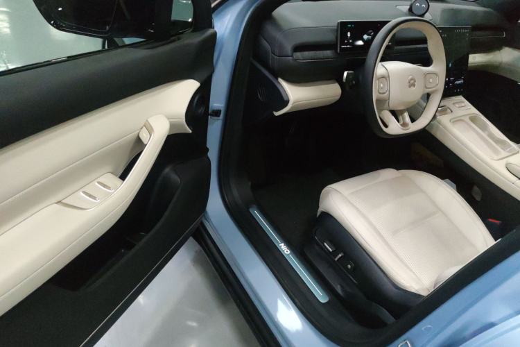 Used Nio ES6 2024 75 kWh Driver Seat