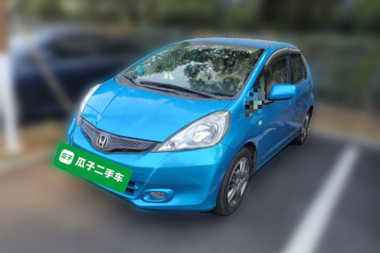 Used Honda Fit 2011 1.3L automatic comfort version