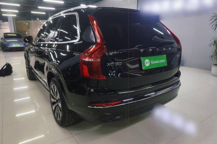 Used Volvo XC90 2024 B5 SmartDrive Luxury Edition 7-Seater
