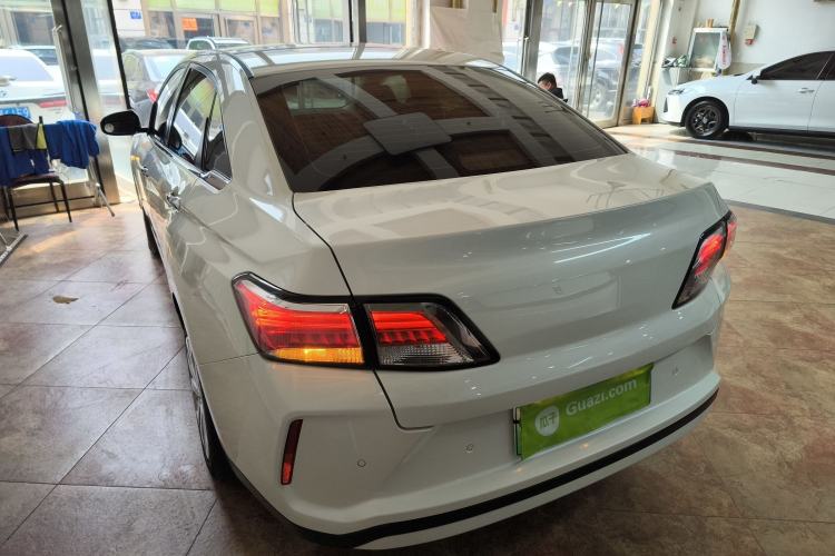 Used Venucia D60EV 2022 Standard Range Smart Drive Version Rear Left 45 Deg