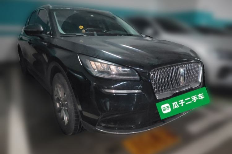 Used Lincoln Corsair 2020 2.0T Two-Wheel Drive Luxury Edition Front Right 45 Deg