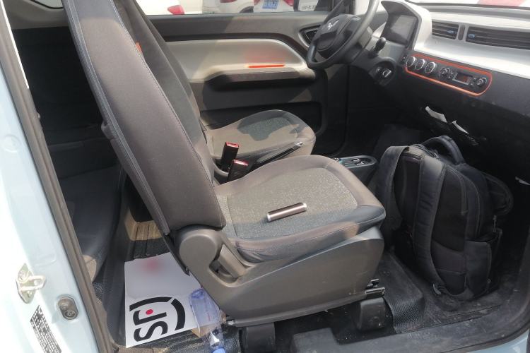 Used Wuling Hongguang MINIEV 2022 Easy Version Lithium Iron Phosphate Right Front Seat