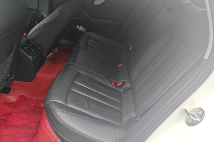 Used Audi A4L 2019 40 TFSI Fashion Version China V Left Rear Seat