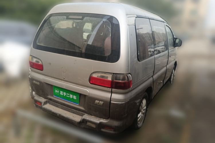 Used FORTHING Lingzhi 2012 Commercial Version 1.6L Special Offer Model