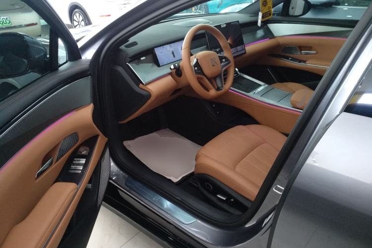 Used BYD Han L 2025 DM-i 200KM LiDAR Luxury Model