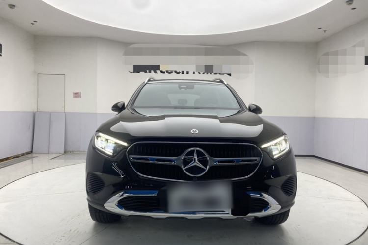 Used Mercedes-Benz GLC 2025 GLC 260 L 4MATIC Dynamic Edition Exterior 2