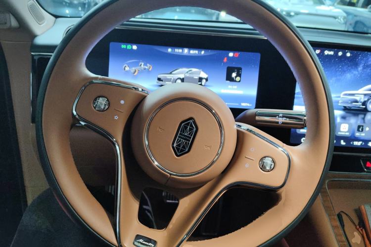 Used Hima S800 2025 Model, Range-Extended Starlight Premium Edition, 5 Seats