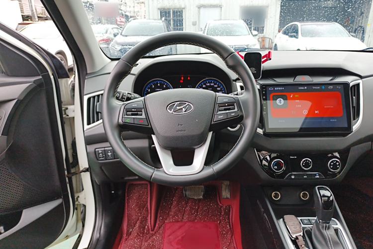 Used Hyundai ix25 2017 1.6L Automatic Smart Version Steering Wheel