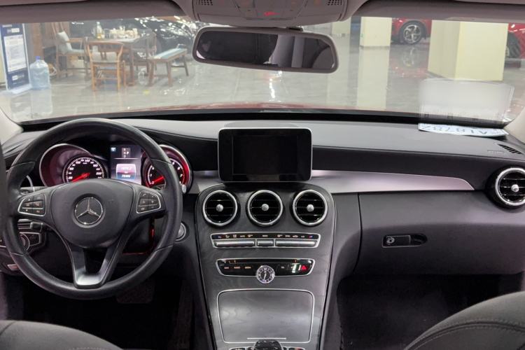 Used Mercedes-Benz C-Class 2018 C 180 L Fashion Edition Sport Version