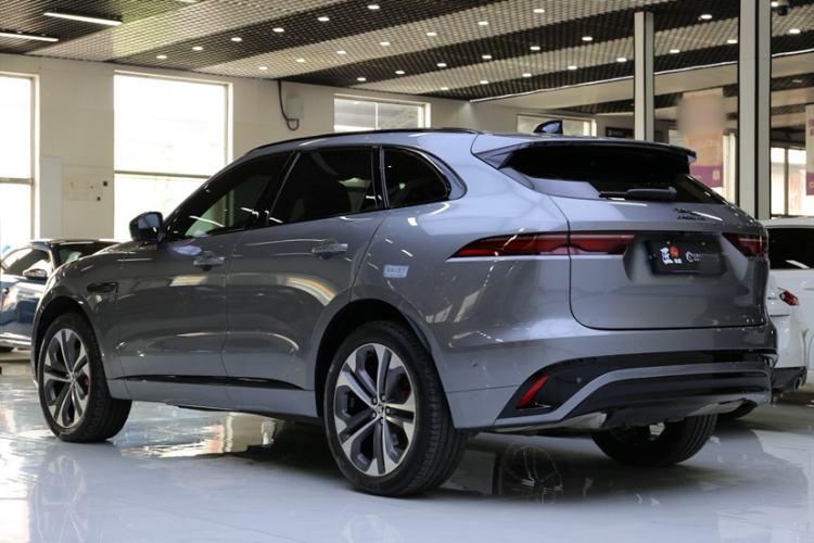 Used Jaguar F-PACE 2024 P250 R-Dynamic HSE Exterior 5