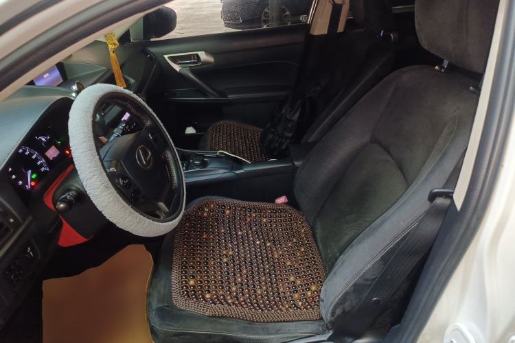 Used Lexus CT 2014 CT200h Comfort Edition Monochrome Left Front Seat