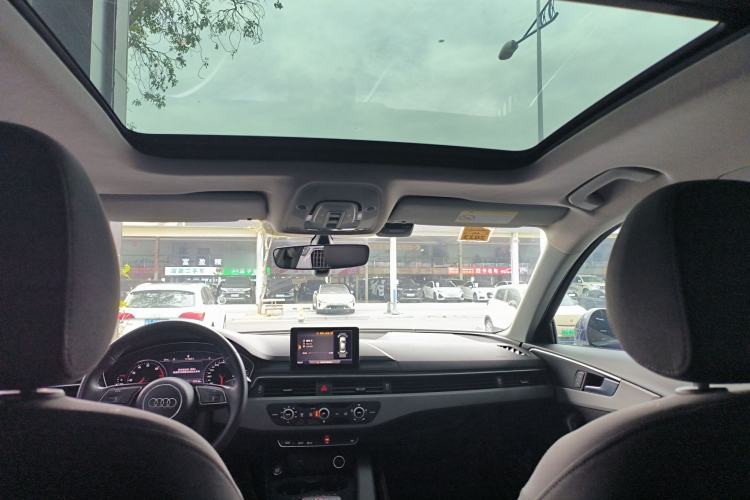 Used Audi A4L 2019 40 TFSI Ambition China VI