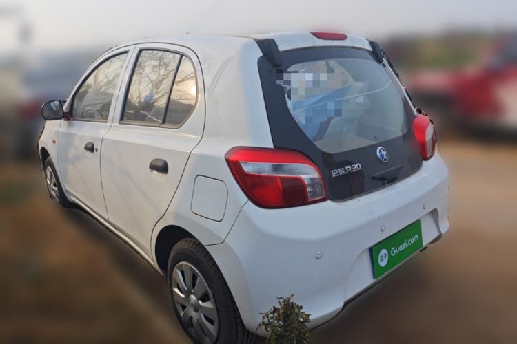 Used Venucia R30 2014 1.2L Manual Enjoyment Edition