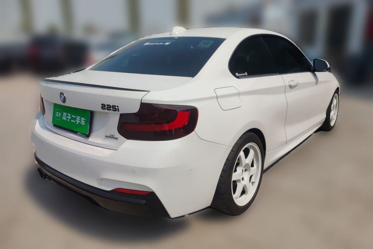 Used BMW 2 Series 2014 220i Sport Design Package
