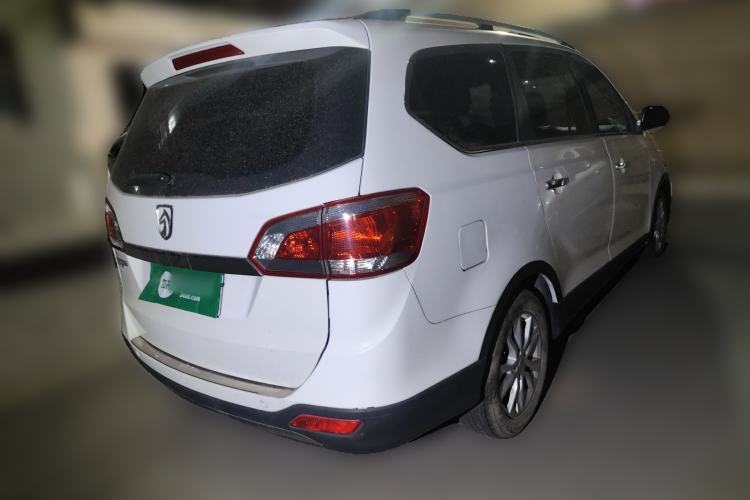Used Baojun 730 2015 1.8L Manual Luxury Navigation ESP Version 7-seater