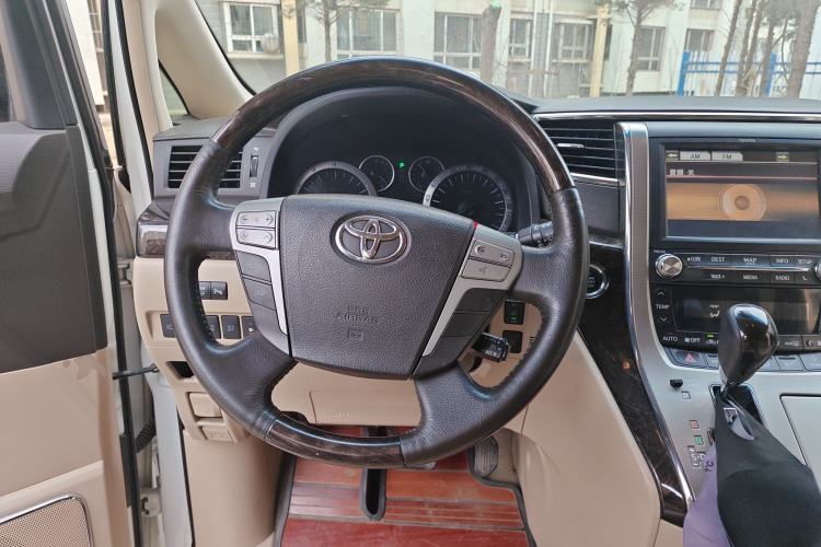 Used Toyota Alphard 2012 3.5L Luxury Edition