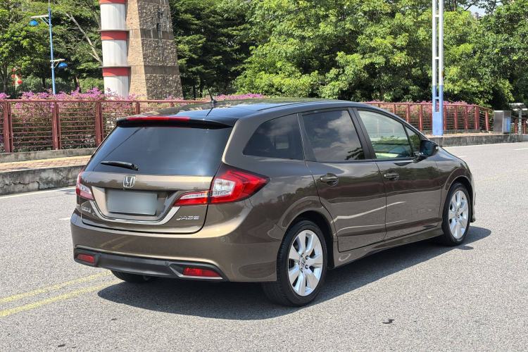 Used Honda Jade 2016 1.8L Automatic Comfort Elite Version 5 Seats