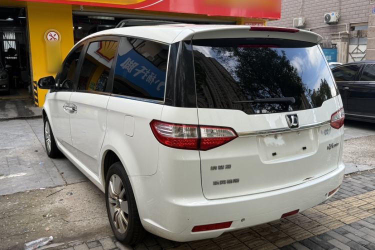 Used Luxgen Great 7 MPV 2013 2.0T Executive Model