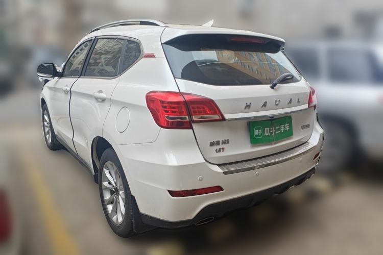 Used Haval H2 2016 Red-Label 1.5T Manual Two-Wheel Drive Luxury Model