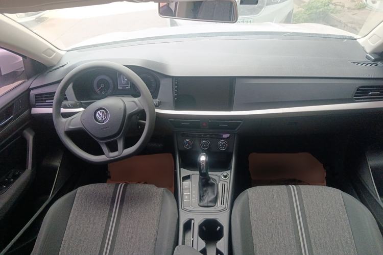 Used Volkswagen Lavida 2019 1.5L Automatic Fashion Edition China VI

