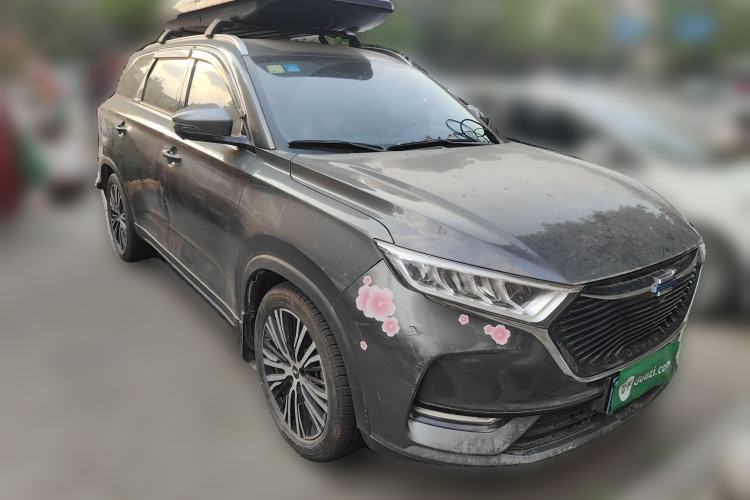 Used CHANGAN OSHAN X7 2020 1.5T Automatic Parking with Facial Recognition – Spacey & Carefree Edition Front Right 45 Deg