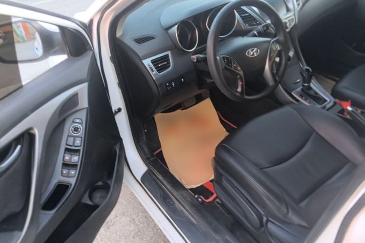 Used Hyundai Elantra (5th Generation / Langdong) 2016 1.6L Automatic Prestige Model