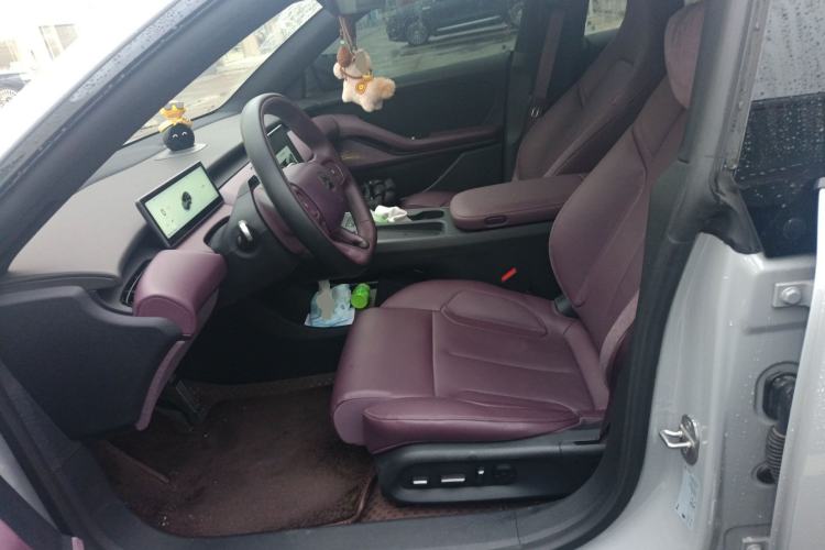 Used Nio ET5T 2024 75kWh Touring Left Front Seat