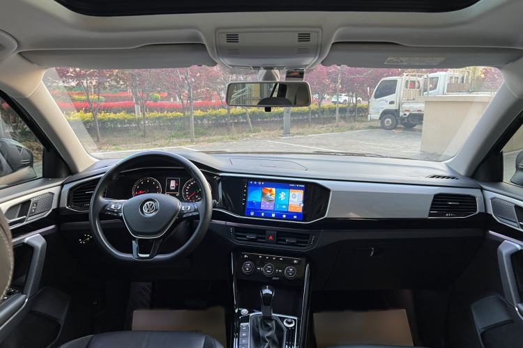 Used Volkswagen Tayron 2019 330TSI Two-Wheel Drive Luxury Model China VI Standard Interior 5