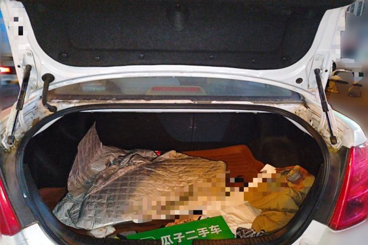 Used Bestune B50 2013 1.6L manual luxury version Trunk