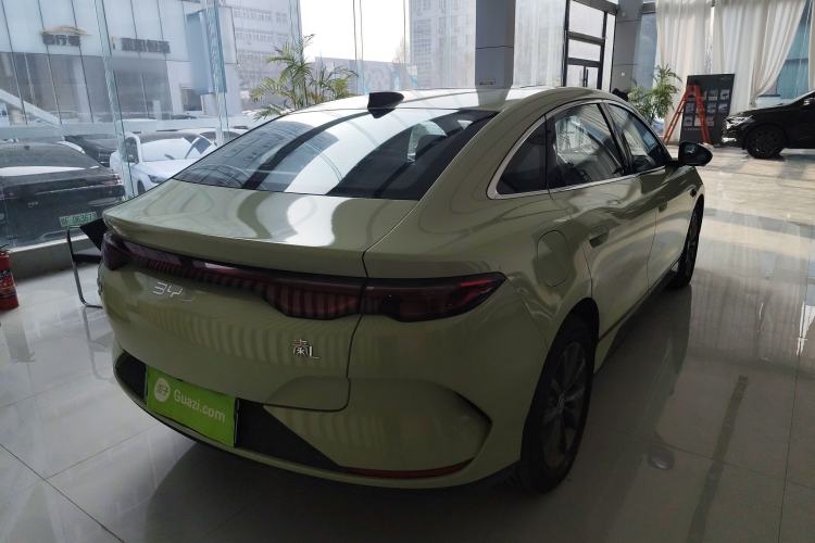 Used BYD Qin L 2025 EV 545KM Beyond Version Rear Right 45 Deg