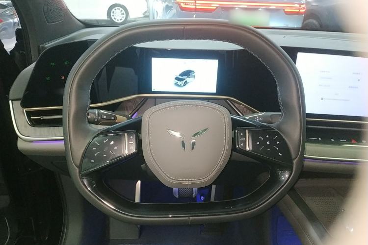 Used Hongqi Tiangong 08 2025 680 Ultra Four-Wheel-Drive Version Steering Wheel