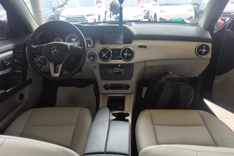 Used Mercedes-Benz GLK-Class 2014 GLK 260 4MATIC Dynamic Model
