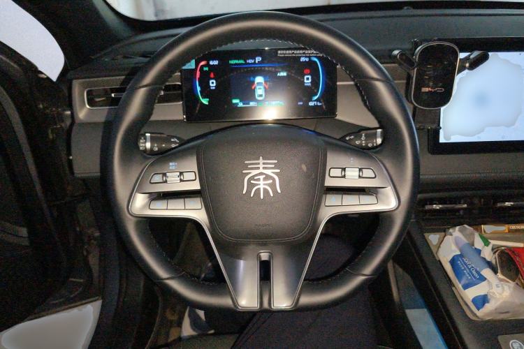 Used BYD Qin PLUS 2025 DM-i Smart Drive 55KM Leading Model Steering Wheel