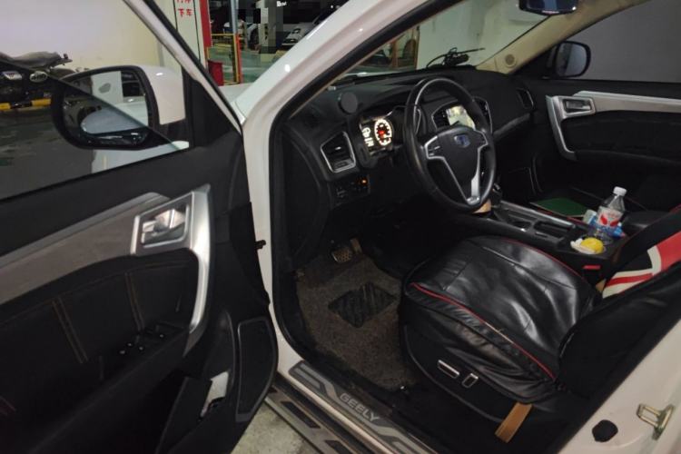 Used Geely Auto Vision X6 2016 1.3T CVT Flagship Model
