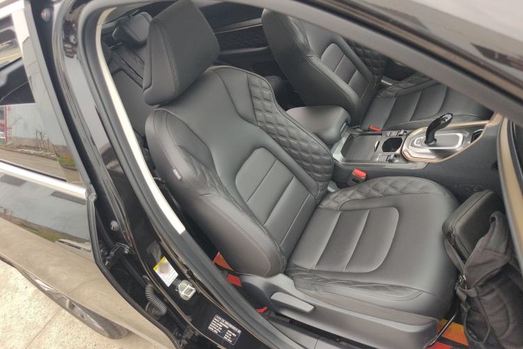 Used Haval H6 2020 1.5 GDIT Automatic Platinum Champion Edition Right Front Seat