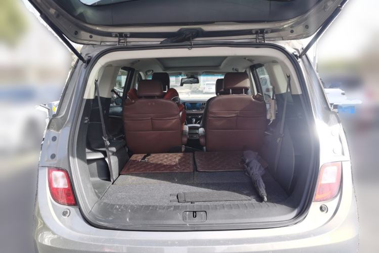 Used Buick GL6 2019 18T 6-Seater Connected Luxury Version China VI Standard