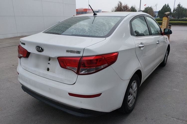 Used Kia K2 2015 Sedan 1.4L Automatic GLS
