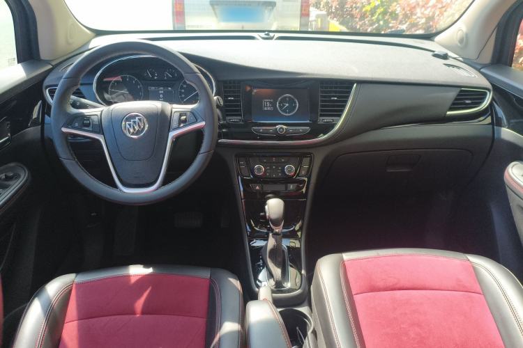 Used Buick Encore 2018 18T Automatic Two-Wheel Drive Urban Elite Model
