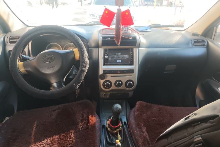 Used FAW Senya S80 2011 1.5L Manual 7-Seater Urban Elite Edition