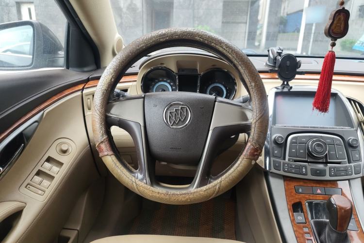 Used Buick LaCrosse 2012 2.4L SIDI Elegant Edition Steering Wheel