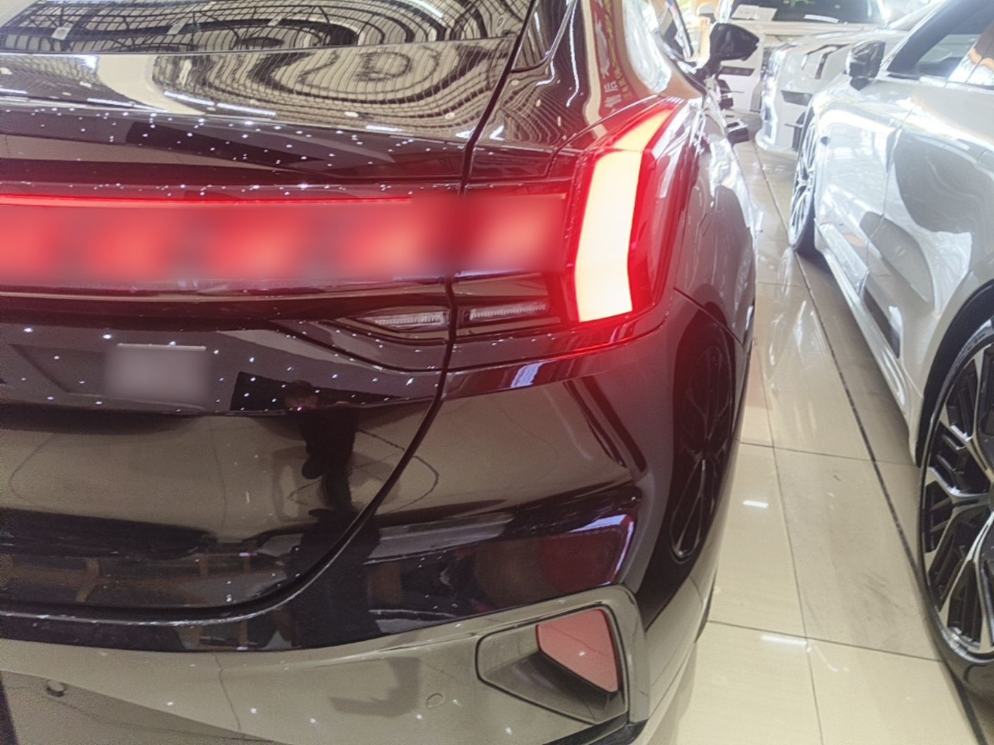 Zeekr 001 2024 WE Edition 95 kWh All-Wheel Drive — снимка 9