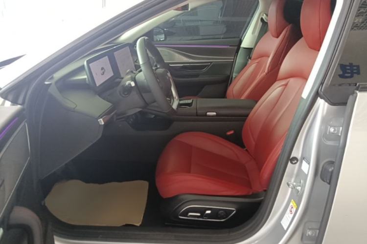 Used XPeng P7 2023 P7i 610 Max Performance Edition
