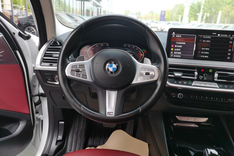Used BMW X3 2023 xDrive30i Leading Model M Night Edition Package Steering Wheel