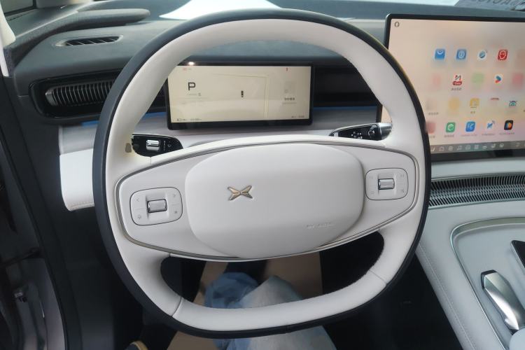 Used XPeng X9 2024 702 Ultra-Long Range Pro