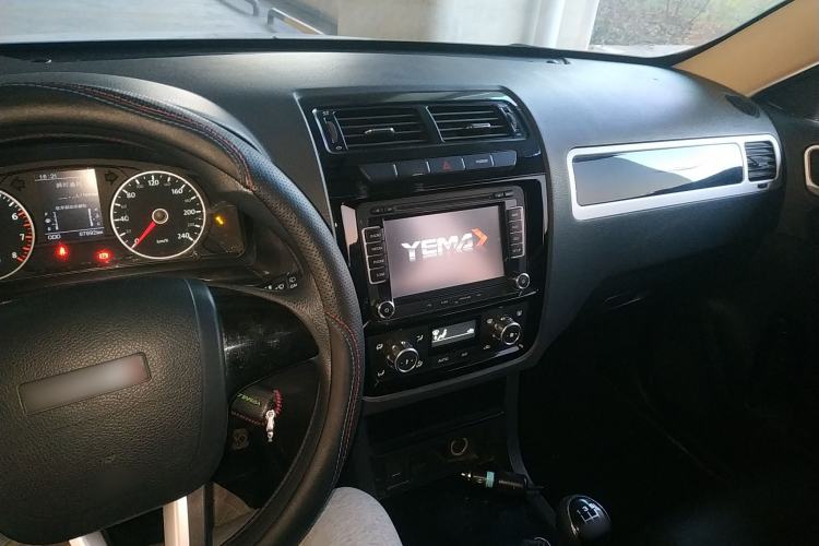 Used Yema T70 2015 1.8L Manual Elite Model
