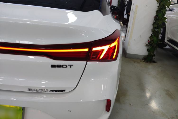 Used CHANGAN Eado 2024 PLUS Blue Whale NE 1.4T GDI DCT High-Energy Edition
